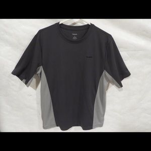 Gray Reebok Play Dry T-shirt Size: L